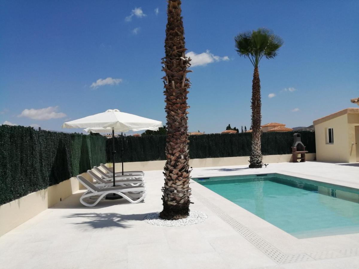 Villa Los Castos Immaculate 2-Bed Villa Arboleas エクステリア 写真